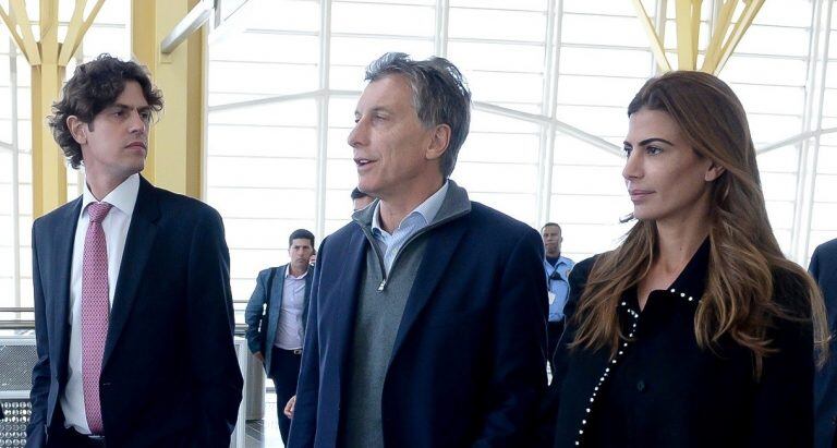 Lousteau junto a Macri y Awada (Foto: Presidencia)