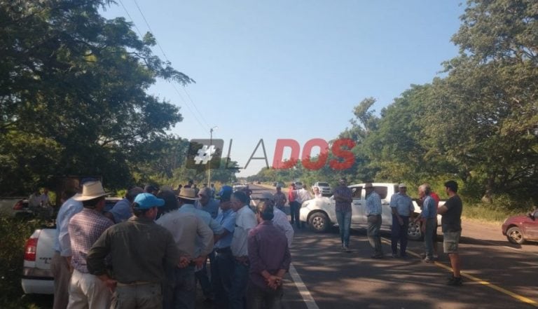 Productores Tabacaleros cortan ruta en Goya.