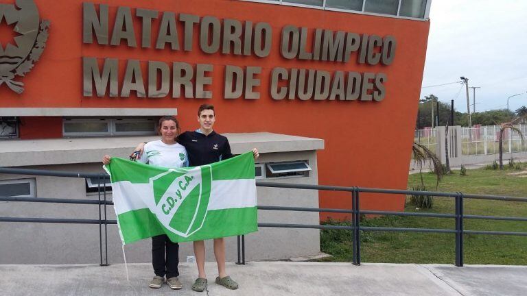 Benjamin Ghione tercer puesto 100 mts. espalda en Santiago del Estero