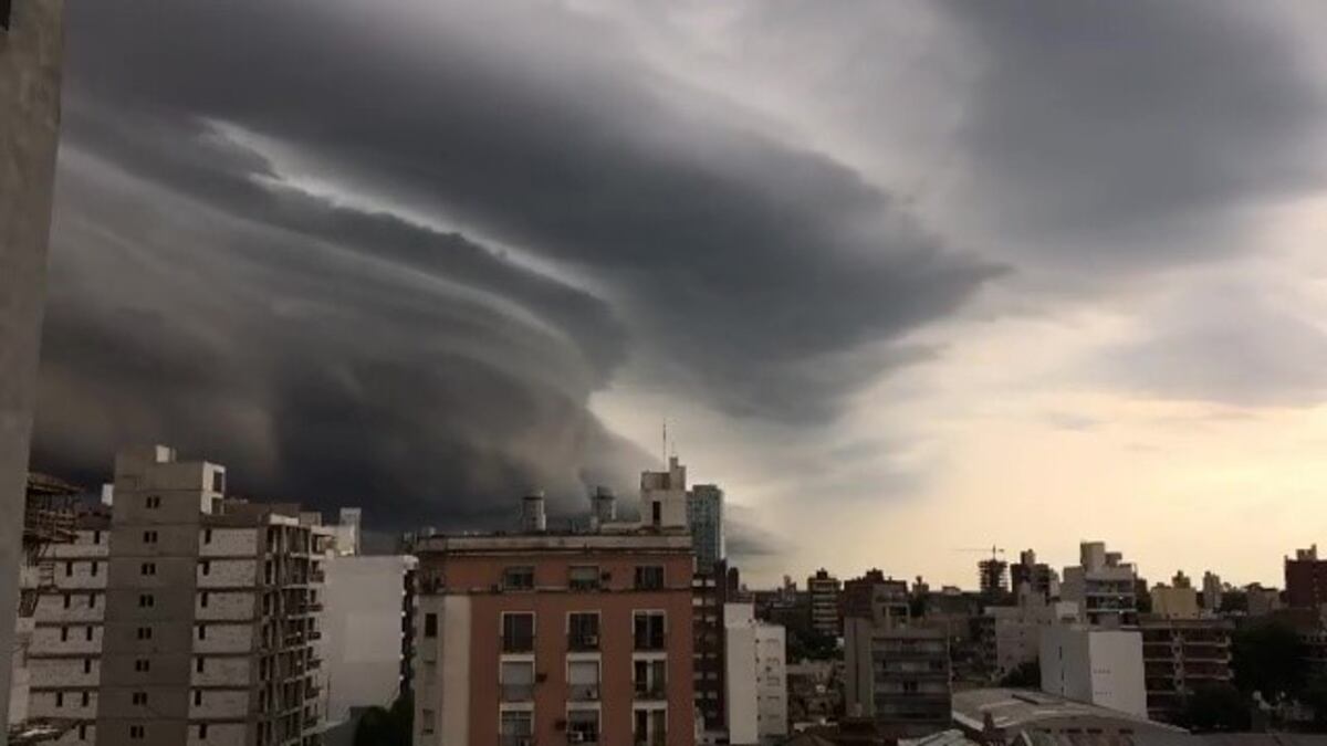 Rige un alerta por tormentas fuertes para el sur de Santa Fe