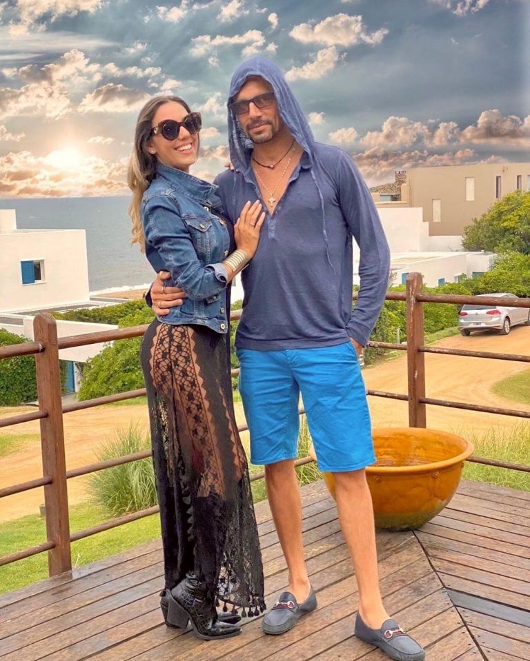 Floppy Tesouro y Rodrigo Fernández Prieto retomaron su relación y disfrutan a puro mimo en Punta del Este (Foto: Instagram/ @)