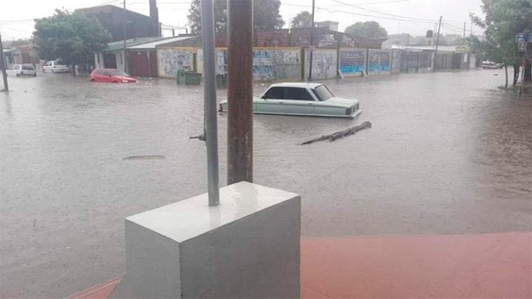 El temporal de Entre Ríos ya dejó un muerto y más de 250 mm de agua en 24 horas