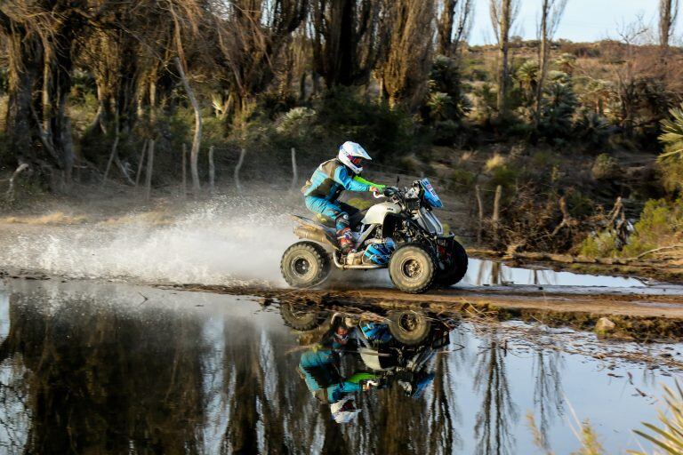 El cordobés Jeremías González Ferioli viene de ganar el Rally de Mina Clavero (categoría Quads 4x2), segunda fecha del Argentino de Rally Cross Country 2018. En la Copa del Mundo FIM está cuarto.