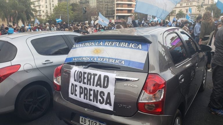 Banderazo por la República en Córdoba.