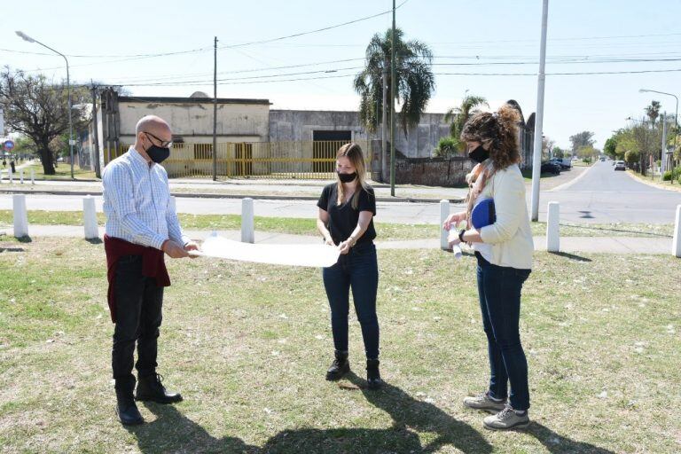 Recorrida en la futura rotonda de calle Fader.