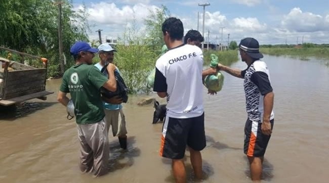 A pocos días de debutar en la Copa Argentina, los jugadores decidieron brindar su apoyo a la provincia.