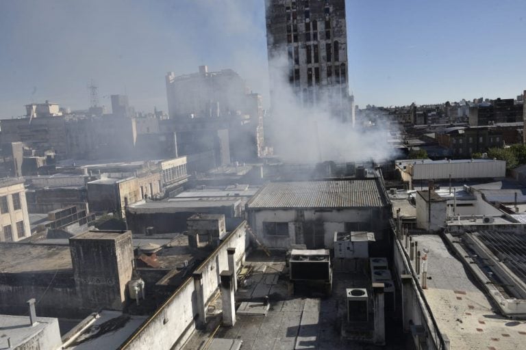 Incendio en la Peatonal.