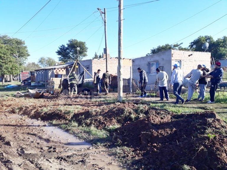 Una yegua murió al caer en un pozo en Santa Fe. (Aire de Santa Fe)