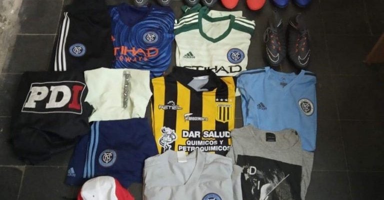 Los maleantes tenían varias camisetas de Moralez en su poder. (SL24)