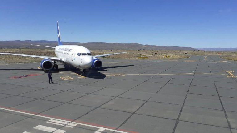 Aeropuerto de Esquel espera tener vuelos normalmente.