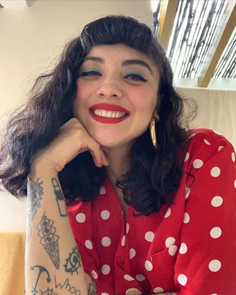 Mon Laferte es una de las compositoras más queridas y elogiadas por su voz y su estilo. (Instagram/monlaferte)