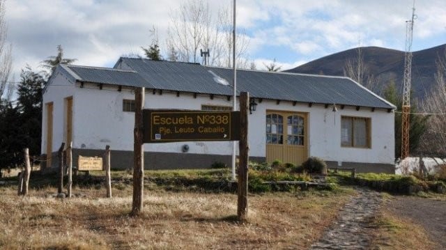 Escuela 338, Leuto Caballo, Neuquén (Foto: web)