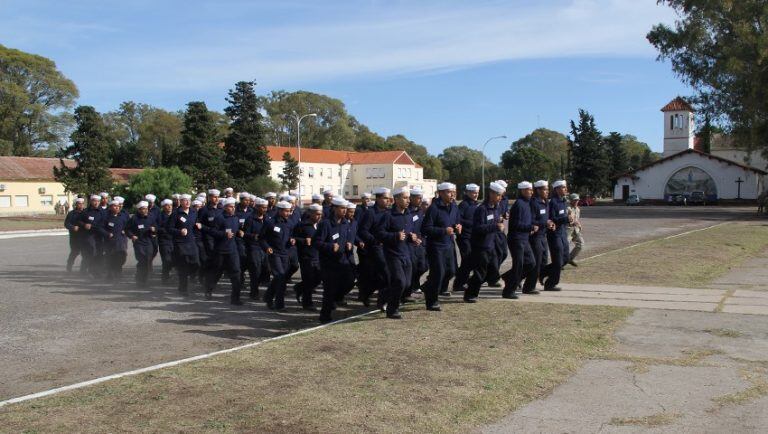 Postulantes a Tropa voluntaria
(Foto: Gaceta Marinera)