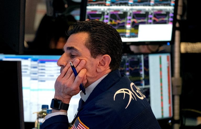 Traders en la bolsa de Nueva York (AP Photo/Craig Ruttle)