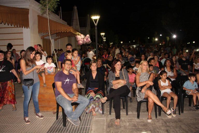 Inauguración del centro de Jesús María (Prensa Gobierno)