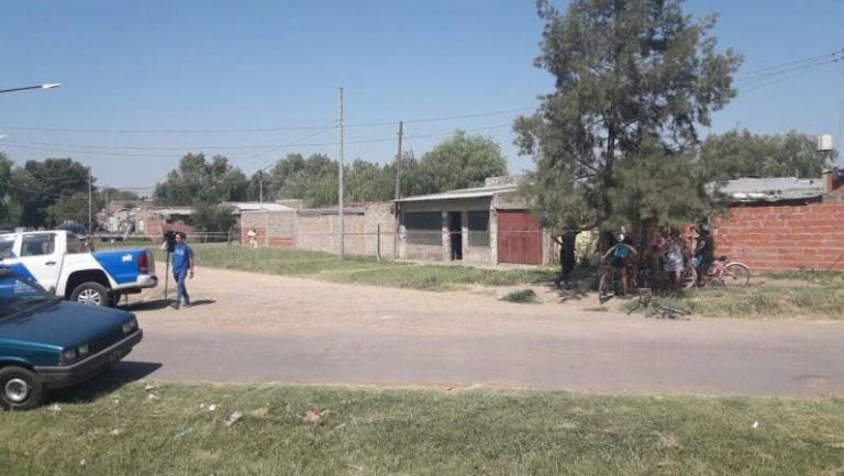 La anciana fue hallada tendida en la cama de su casa