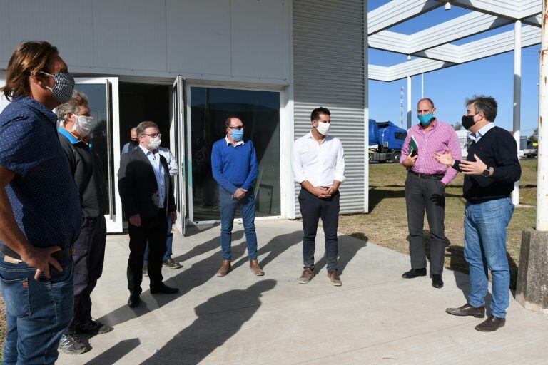 Visita del presidente de Corredores Viales S.A., Gonzalo Atanasof a la autopista de la ruta 34