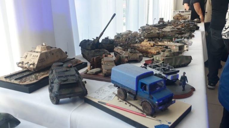 Expo maquetas - Vehículos y tanques de guerra