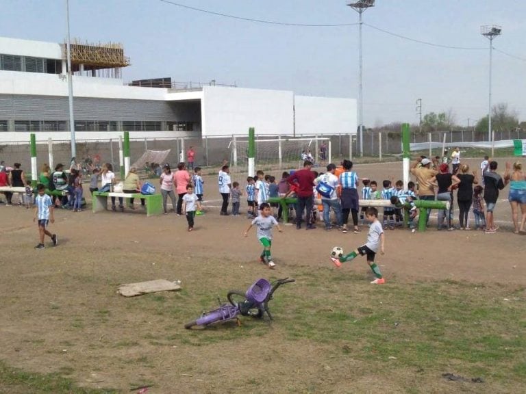 Club Amistad en barrio Las Flores de Rosario. (Facebook)