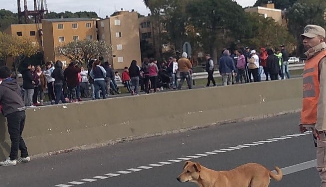 Cortes de la CCC en este 30 de abril en Rosario. (Eduardo Delmonte)