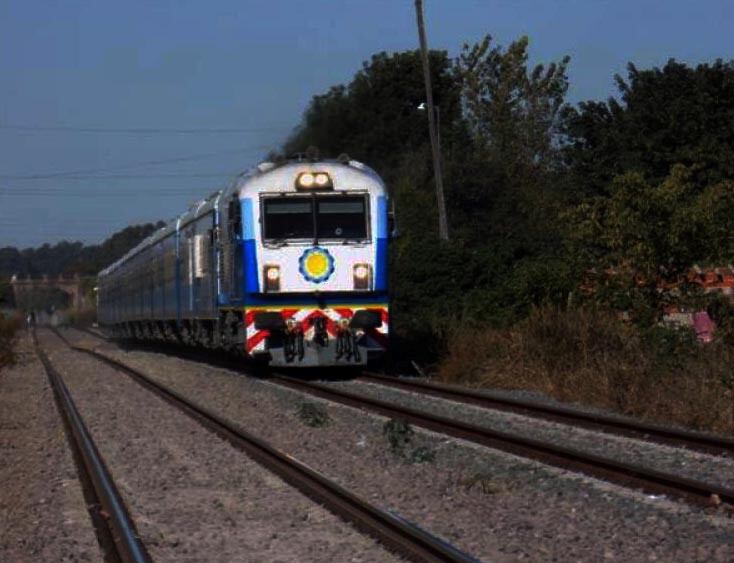 Tren Retiro-Rosario