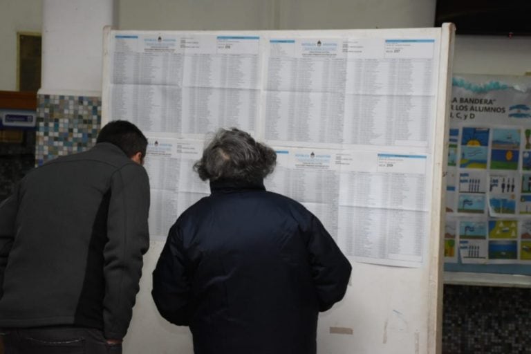 Las votaciones en San Luis se realizan con normalidad. Foto: El Diario de la República.