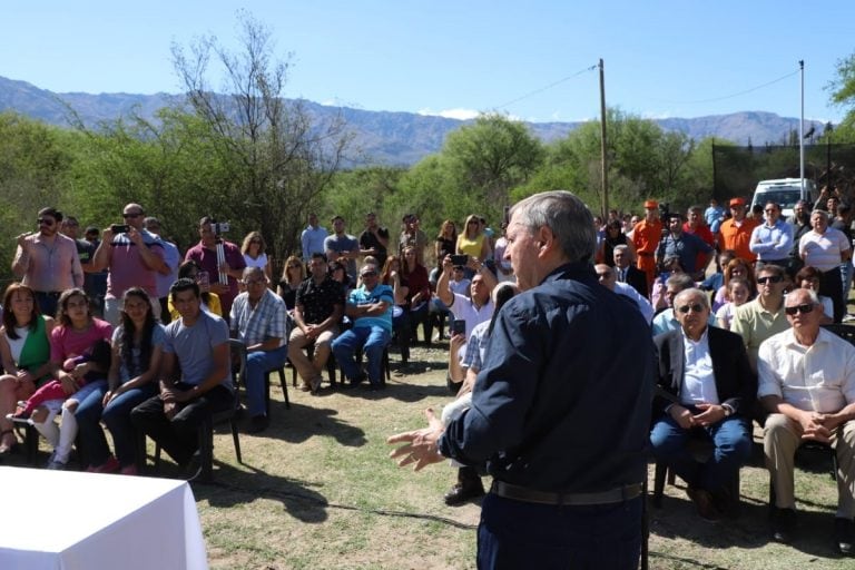 Juan Schiaretti manifestó este jueves la disposición del Gobierno para con el presidente electo. (Prensa Gobierno)