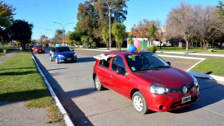 Protesta en Viedma por la reapertura de los jardines maternales (Diario Río Negro).