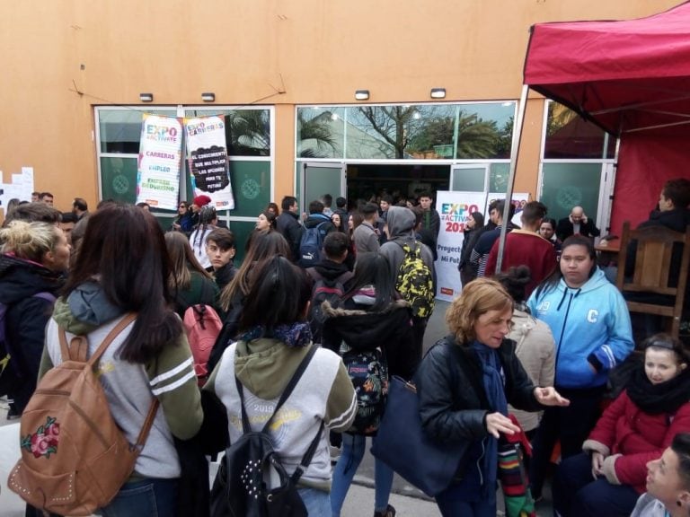 Se realizó la VI edición Expocarreras, Empleo y Emprendedurismo de  Carlos Paz.