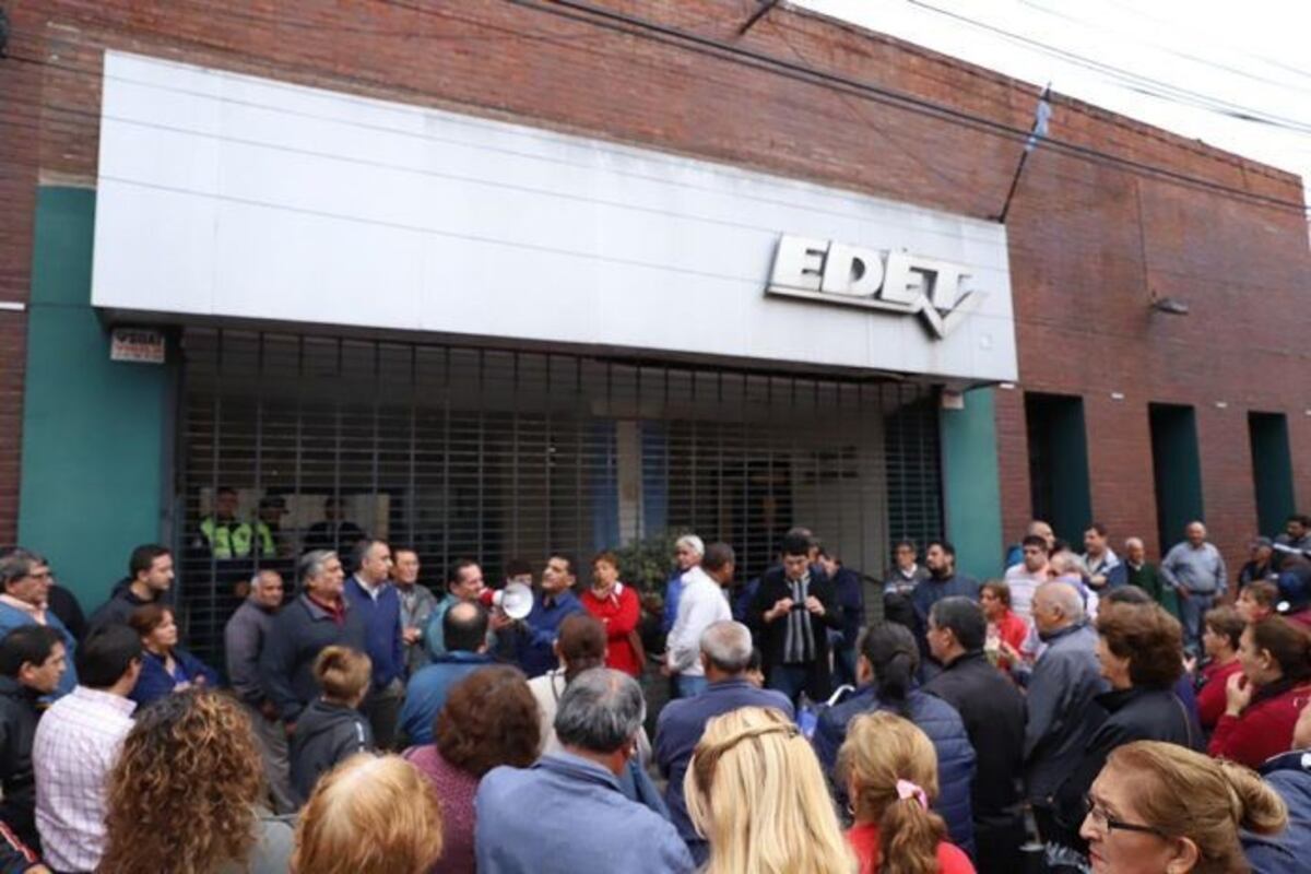 Siguen los reclamos de los usuarios ante los aumentos de luz