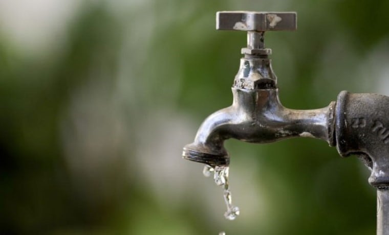 Falta de agua en algunos sectores de la ciudad.