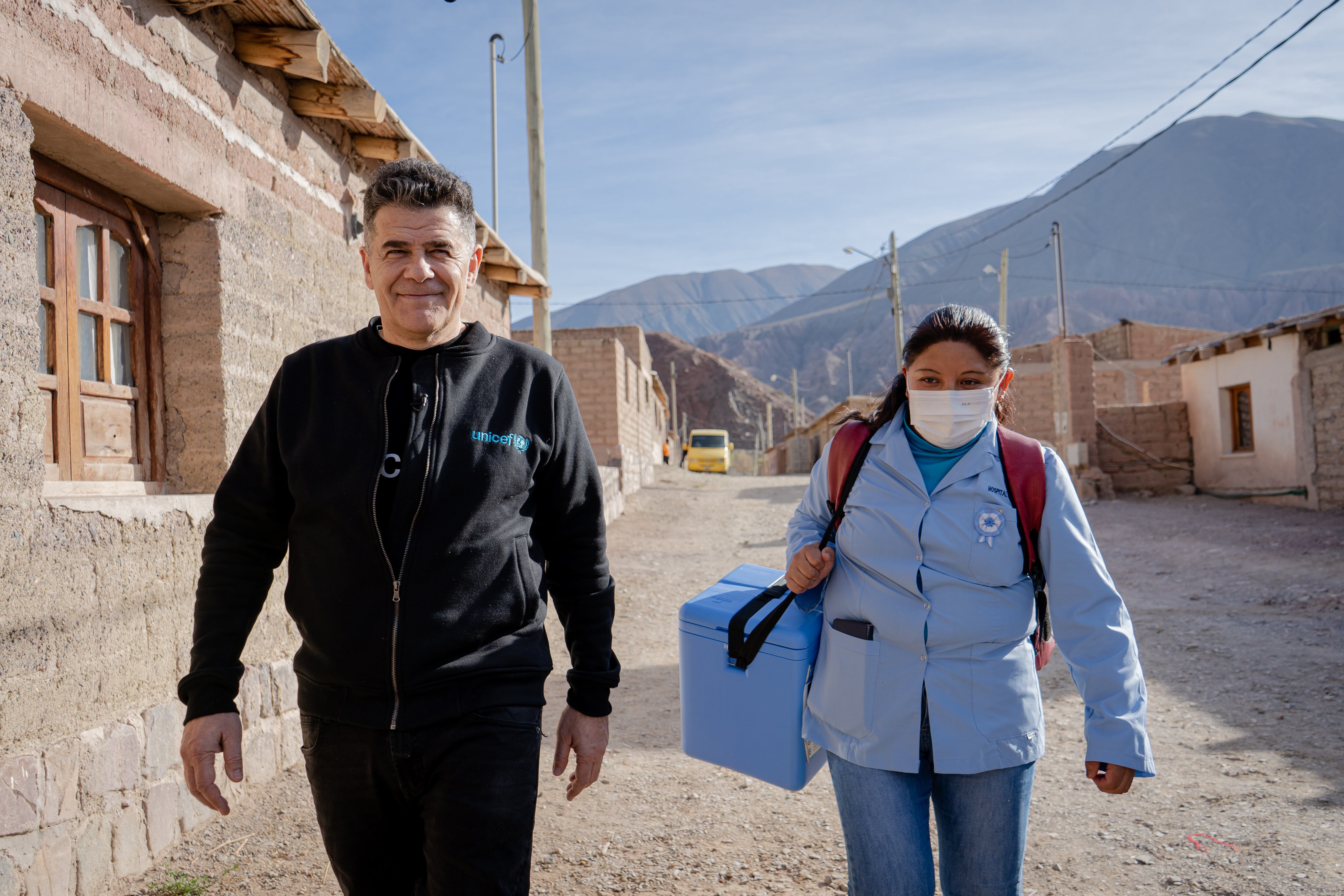 Rondas de vacunación en la comunidad de Chalala.