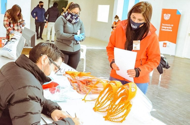 Cuidarnos TDF, los visitadores recibieron elementos de protección para realizar efectivamente la tarea.