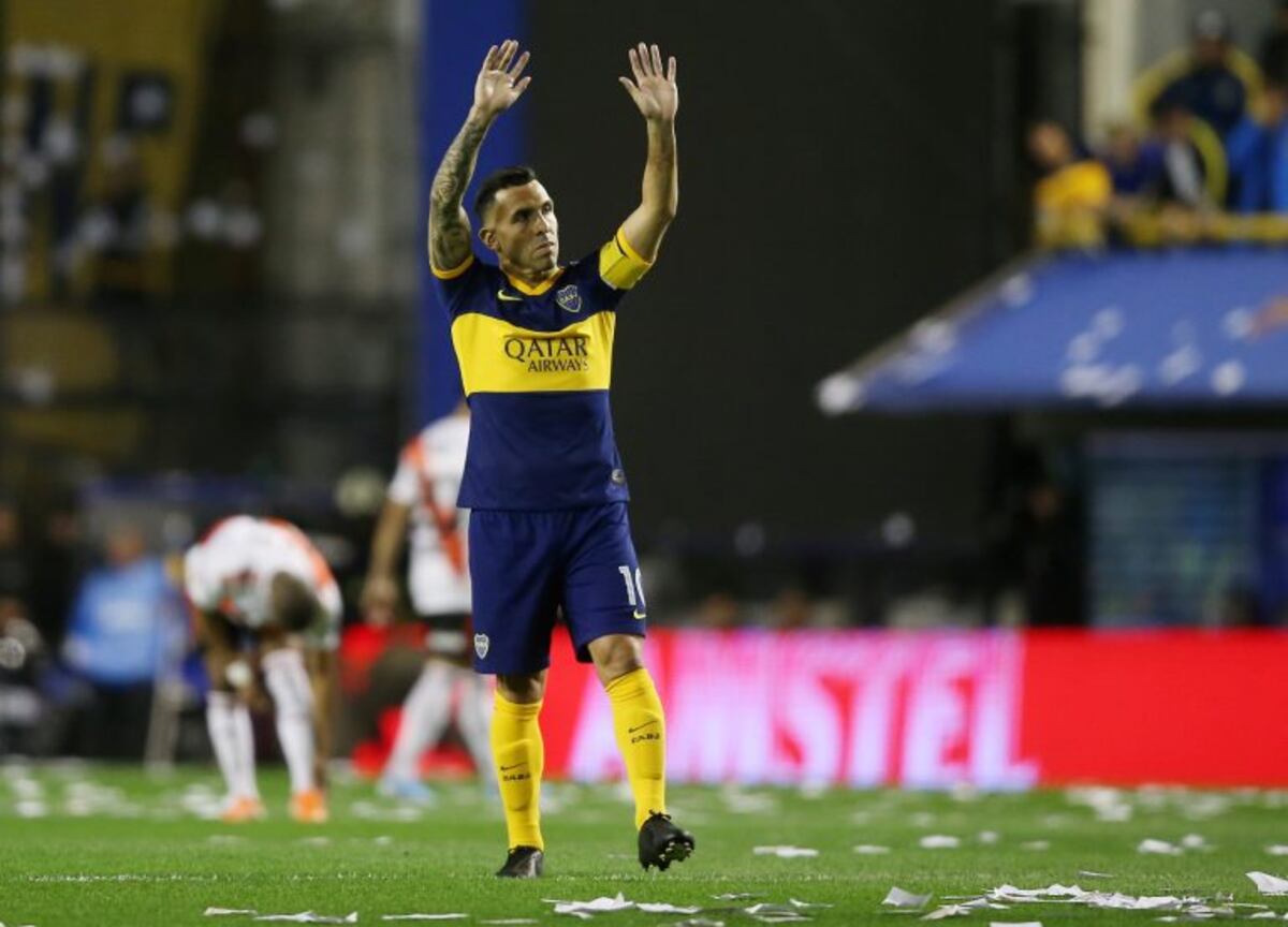 Peñarol de Montevideo pretende contratar a Carlos Tevez