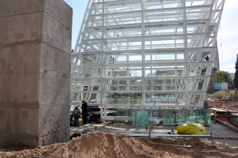 Avanzan las obras en Plaza España.