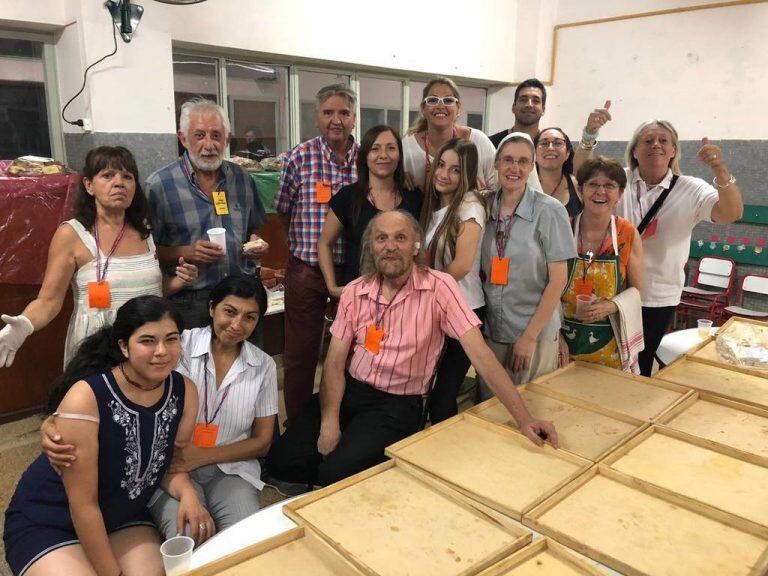 La cena de Navidad para personas solas en la Iglesia del Carmen 2018.