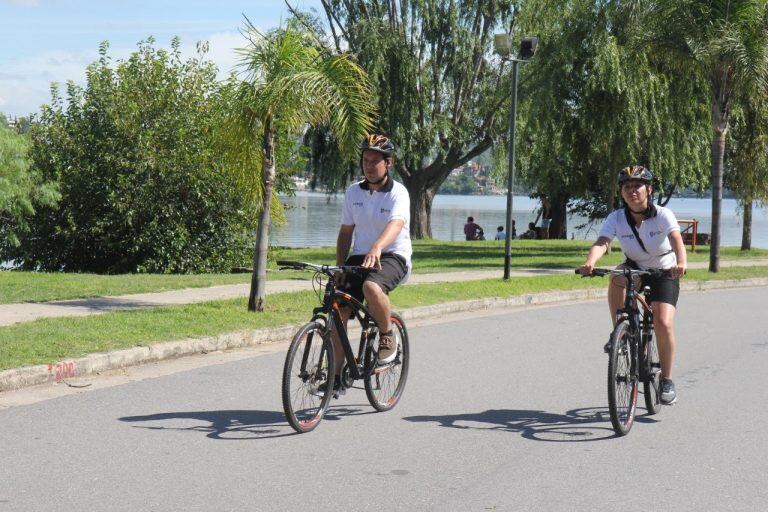 Policías recorrerán en bicicletas Carlos Paz.