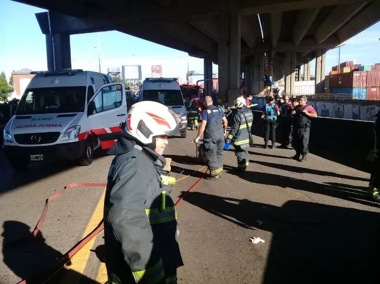 Choque en La Boca: una joven de 18 años murió y otros cinco resultaron heridos (Foto: Twitter)