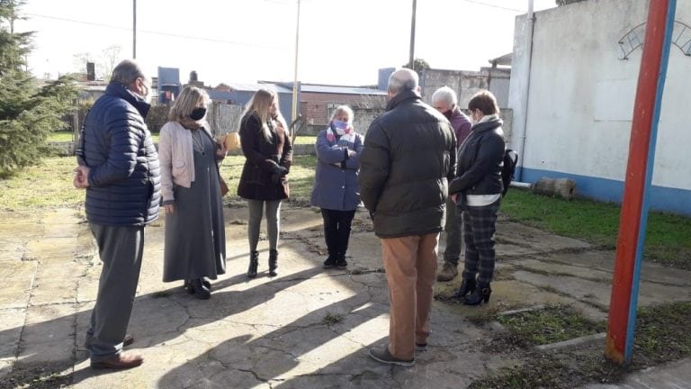 Entrega de subsidios a Coadis y el Jardín 916