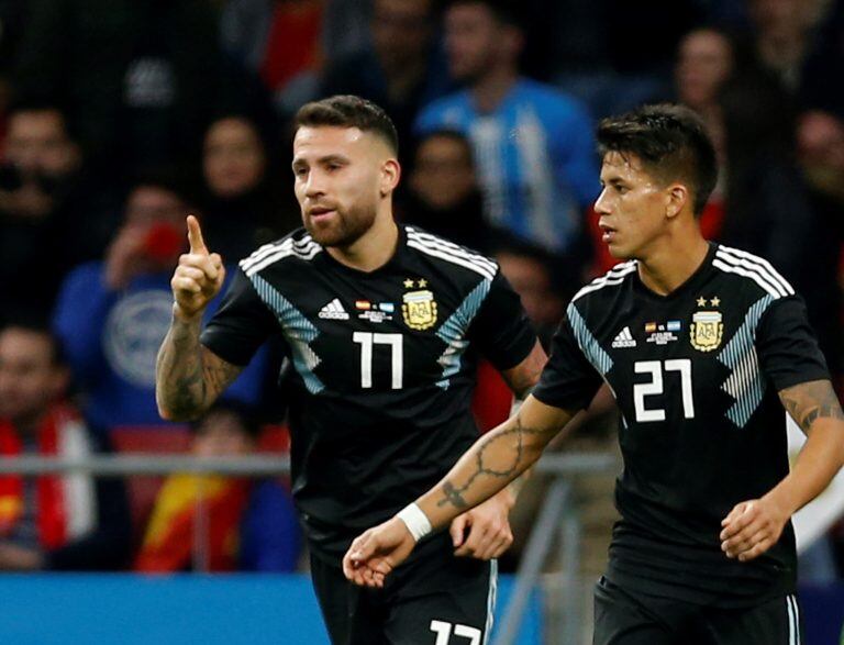 Nicolás Otamendi festeja su gol. Foto: AP.