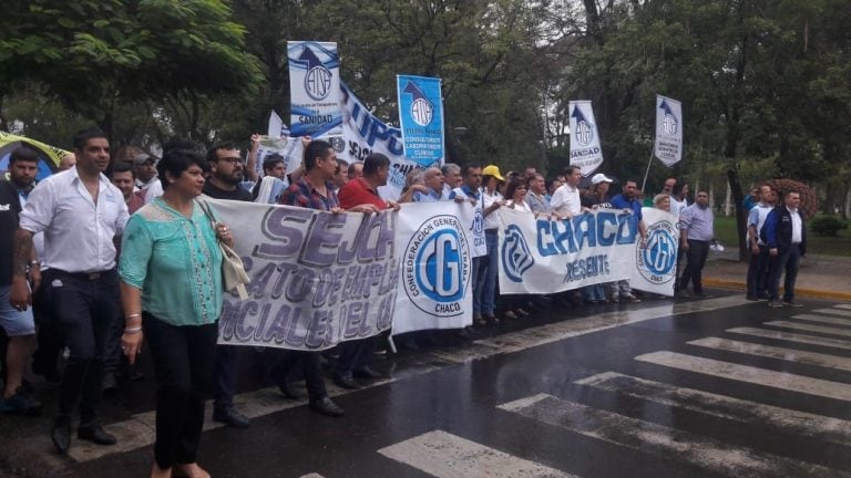 Se manifestaron junto a organizaciones sociales y Pymes.