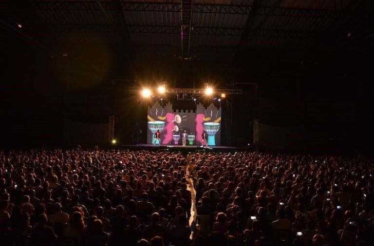 El Polideportivo Santa María lució colmado. (Foto: Misiones Online)