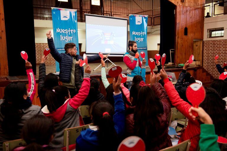 Los talleres de ciberciudadanía trabajan sobre la protección de los derechos de
los niños en entornos digitales.