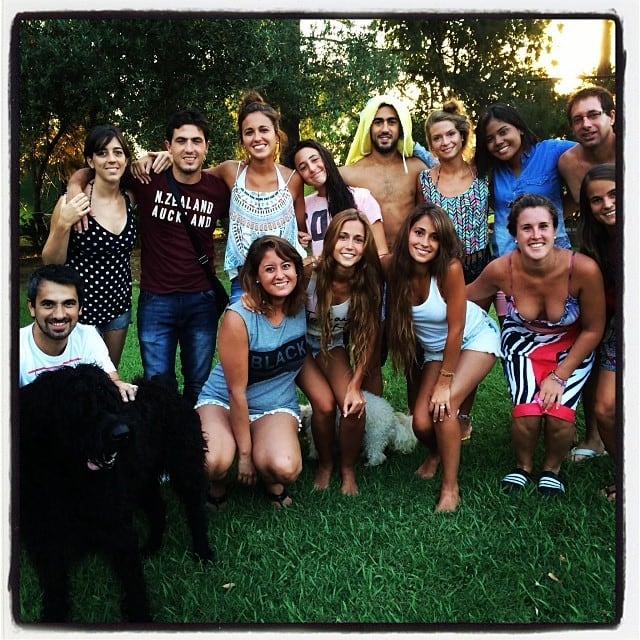 Antonela Roccuzzo junto a su familia. (Intagram)