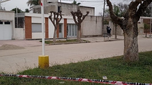 El cuerpo sin vida de la mujer de 84 años fue encontrado en su vivienda de Pozo del Molle, amordazada y golpeada. (Policía de Córdoba y Villa María Vivo)