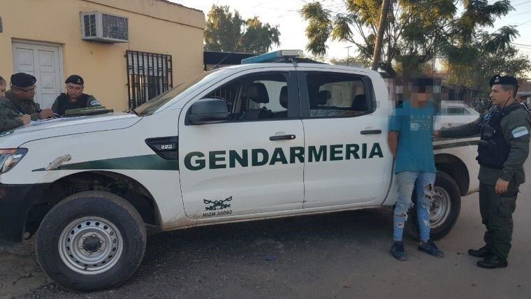 Decomisaron cocaína y marihuana listas para la venta.