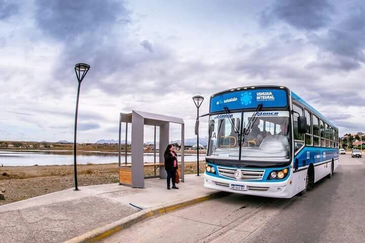 Posibilidad por parte de las mujeres de manejar los colectivos públicos en Ushuaia