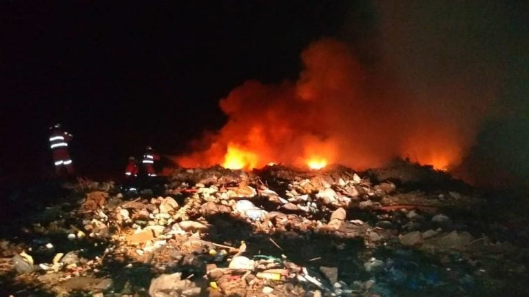 Incendio de magnitud en el Basural Municipal de Arroyito