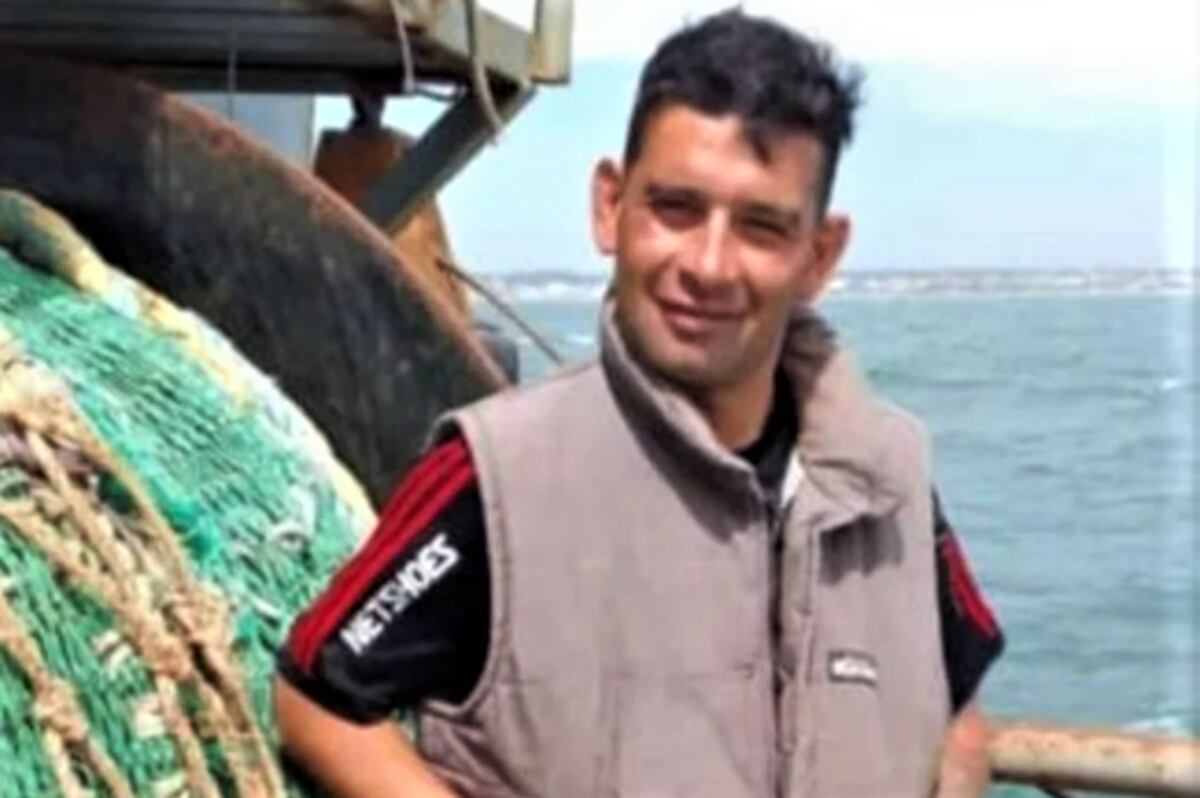 Podrían detener la búsqueda del marinero desaparecido en Chubut y su familia lanzó un desesperado pedido