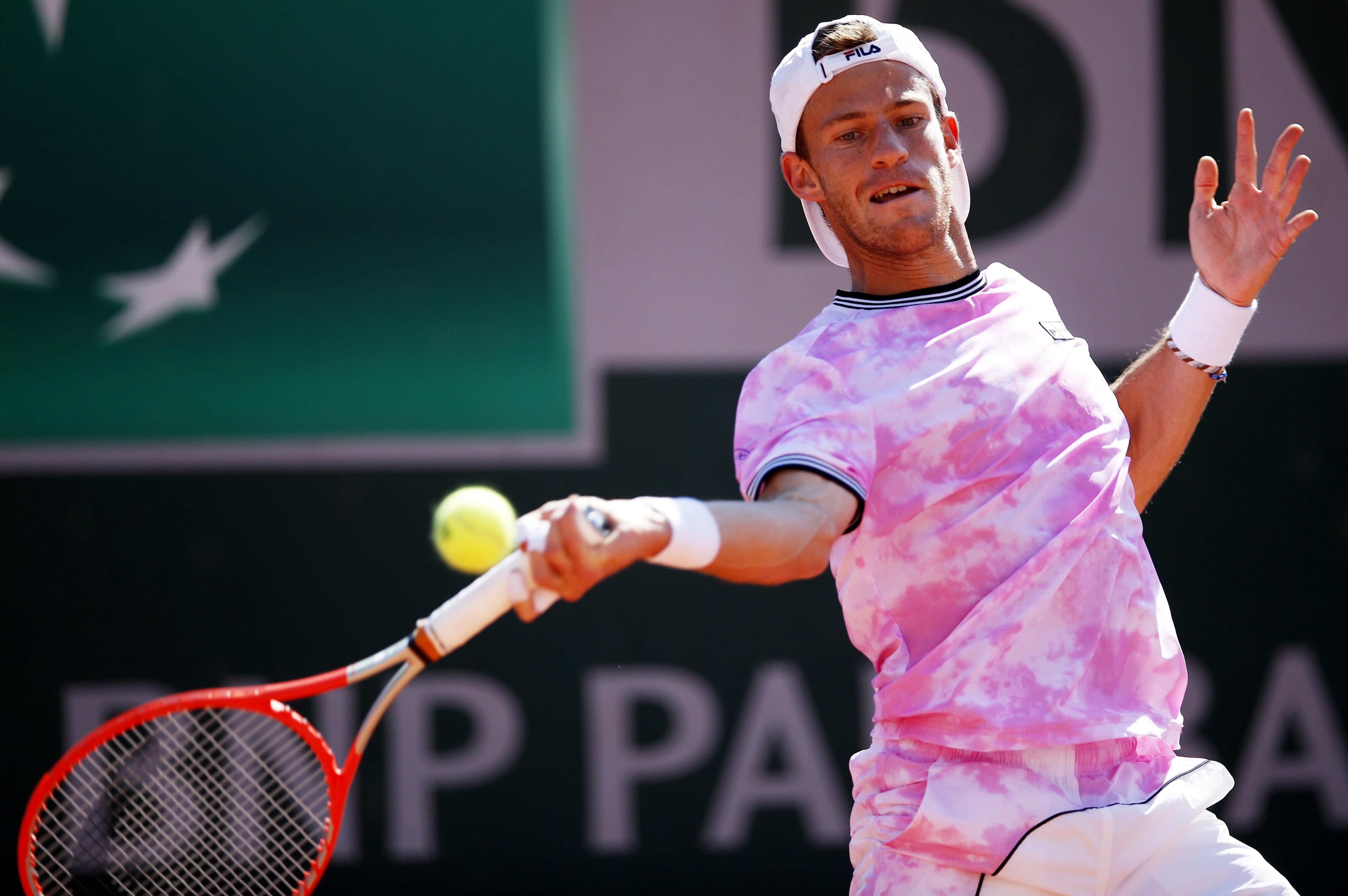 El "Peque" Schwartzman avanzó a la segunda ronda de Roland Garros.